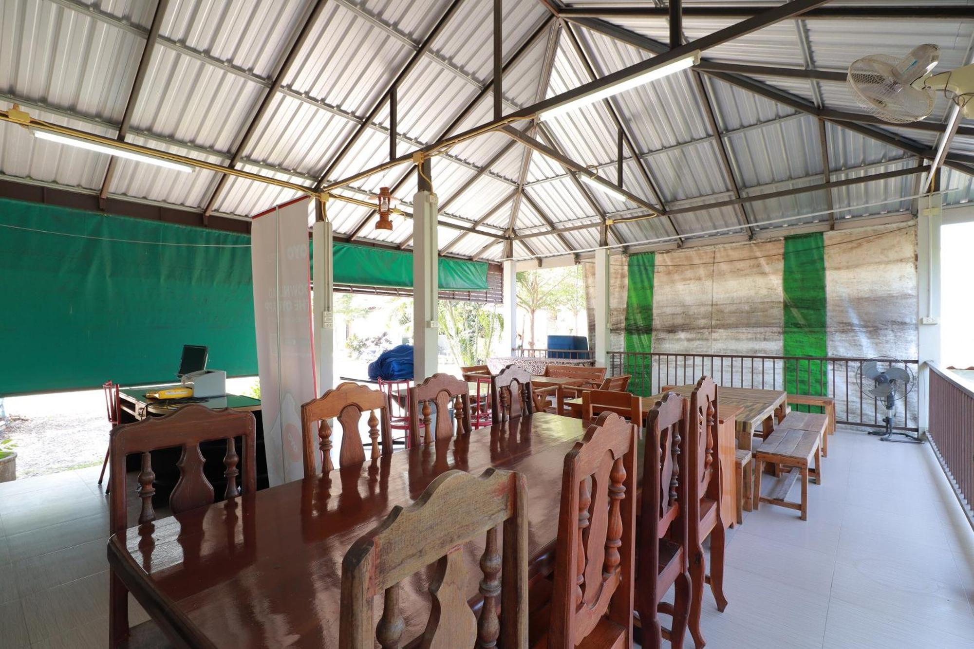 Oyo 553 Kongsup Resort Lamphun Dış mekan fotoğraf